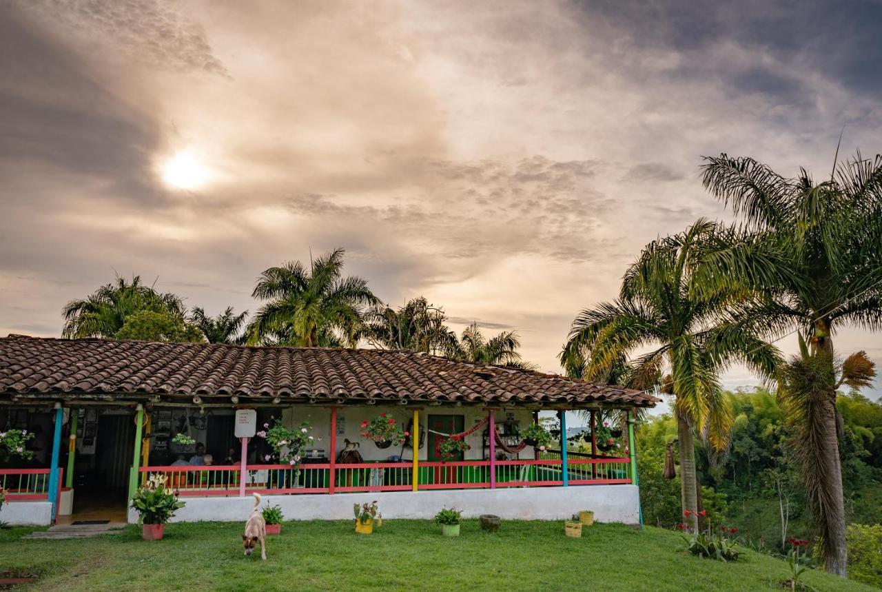 Hotel Rancho Chihuahua Filandia Exteriér fotografie
