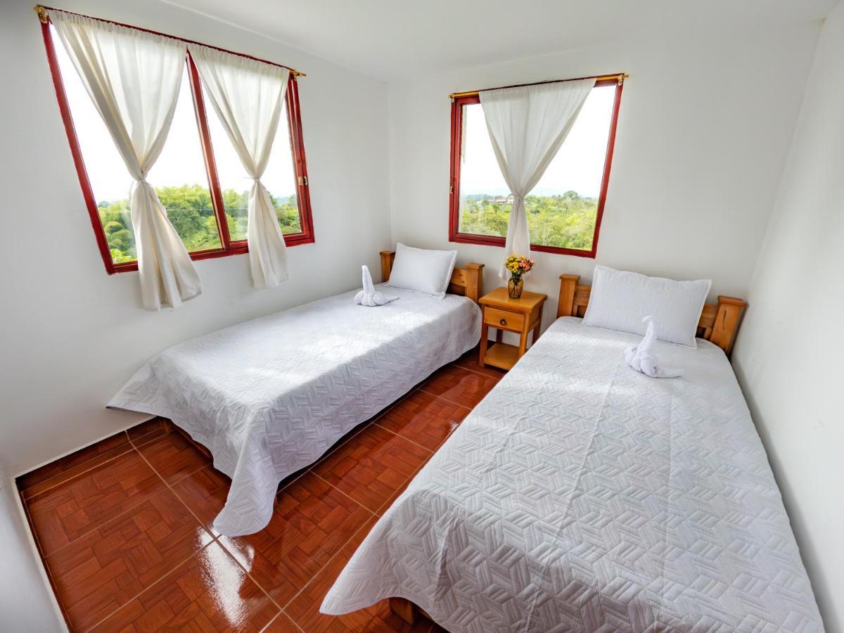 Hotel Rancho Chihuahua Filandia Exteriér fotografie